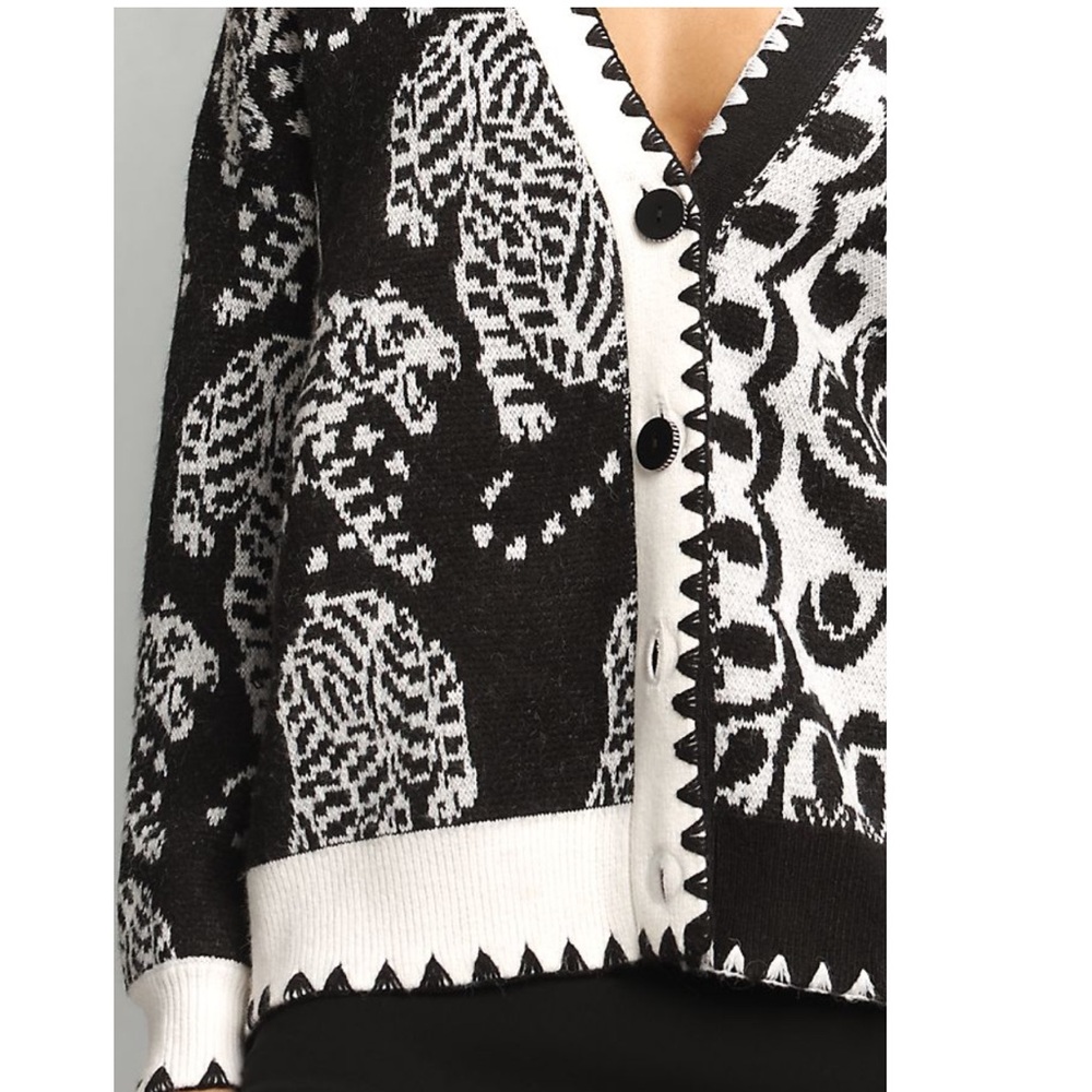 FARM Rio Black & White Mixed Striped Tigers Buttoned Knit Cardigan in Small NWT - Picture 3 of 13